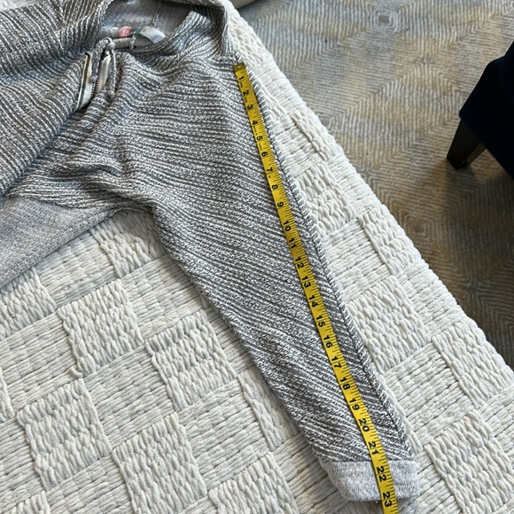 Free People Beach Brand Grey Onesie Hoodie - Picture 11 of 13